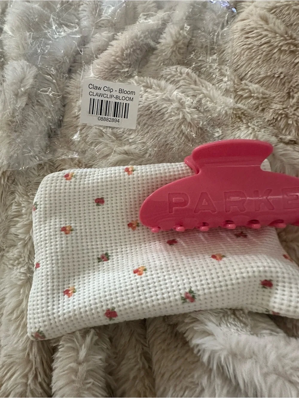 NEW PARKE claw clip and bag - BLOOM